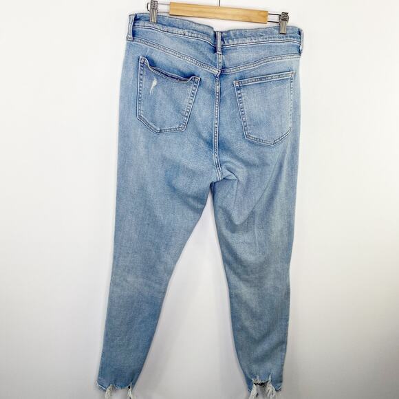 Gap Denim True Skinny Light Wash Destroyed Distressed Jeans Women's Size 16 - Picture 2 of 12